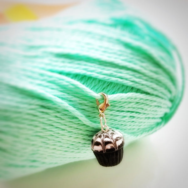 Miniature Spider Web Cupcake Charm,Food stitch marker