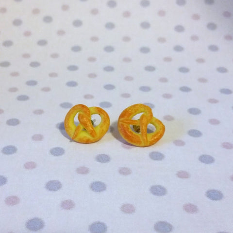 Miniature Pretzels Earrings