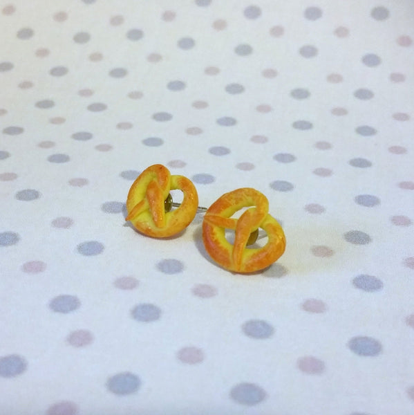 Miniature Pretzels Earrings