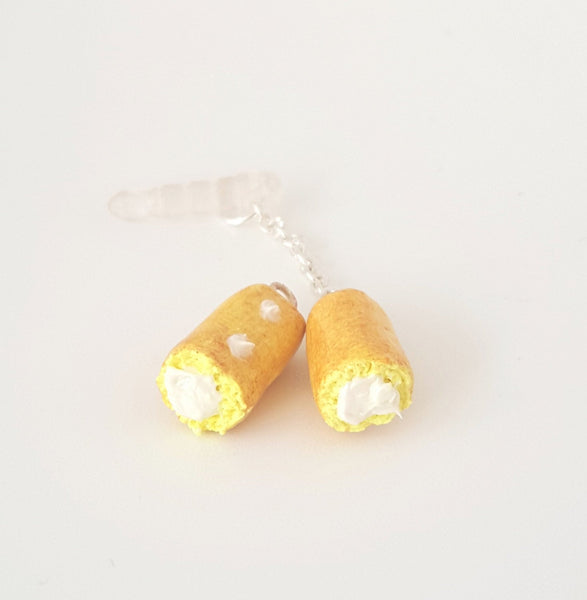 Miniature Cute Twinkies Cake Dust plug, Keychain or Phone charm, Kitsch tiny snack cakes