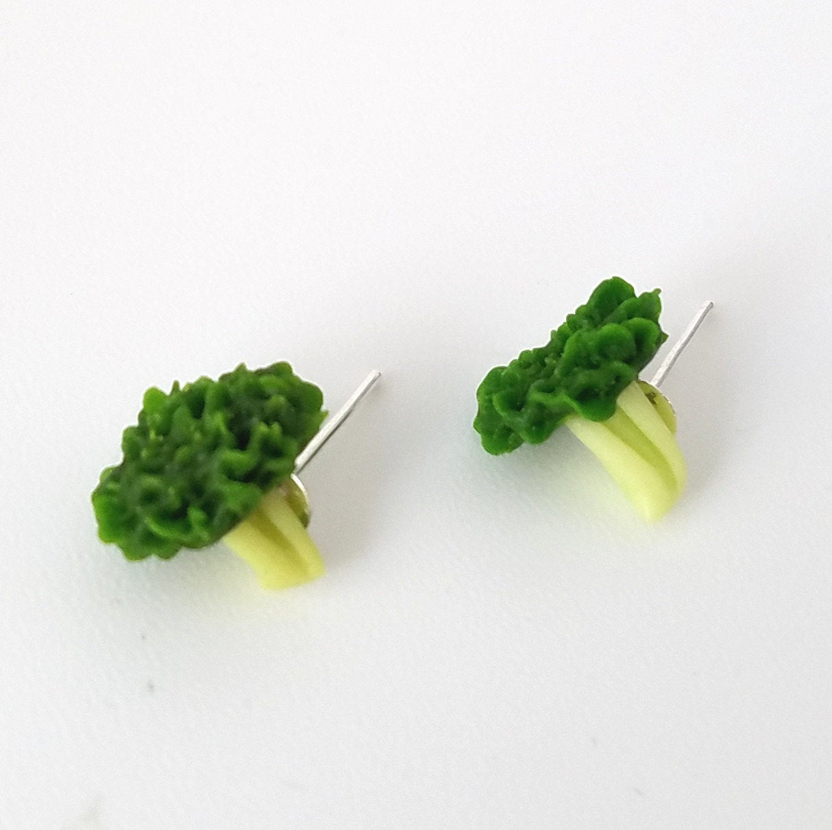 Miniature Broccoli Earrings, food jewelry accessories, vegetables, earrings, Kawaii, fun, Miniature food jewelry, polymer clay,accessories